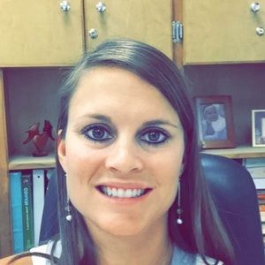 Meet your Posher, Shana lee